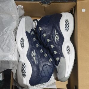 Reebok Men's Dark Blue and Light Gray Sneakers